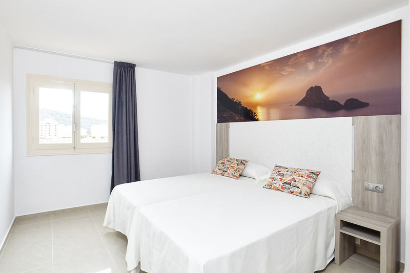 Apartamentos Mar I Vent (Adults Only) Sant Antoni de Portmany Extérieur photo