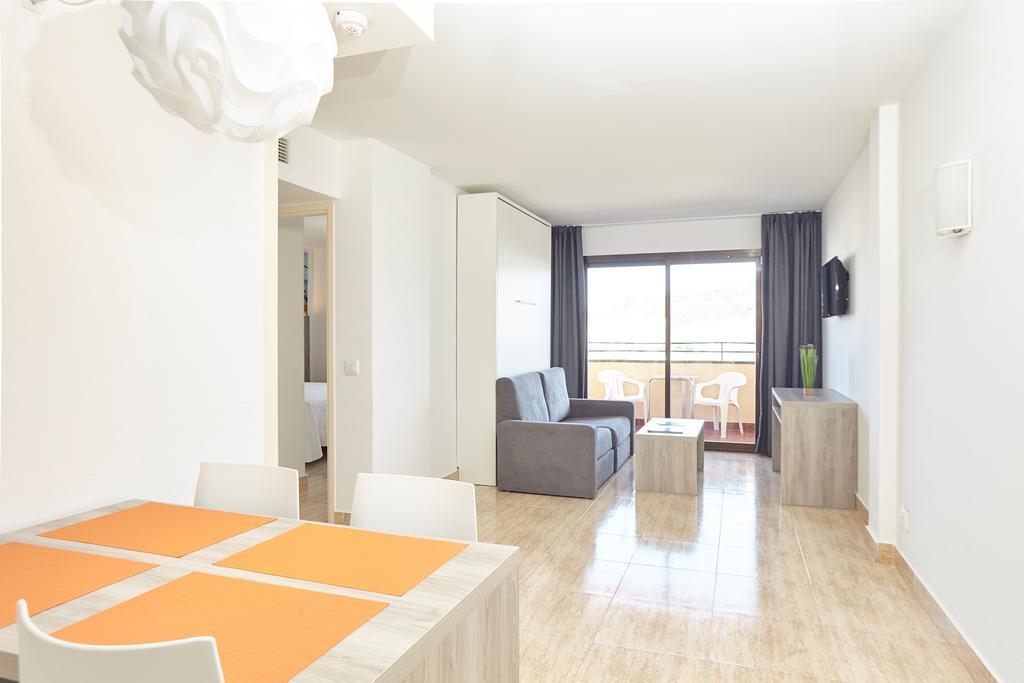 Apartamentos Mar I Vent (Adults Only) Sant Antoni de Portmany Extérieur photo