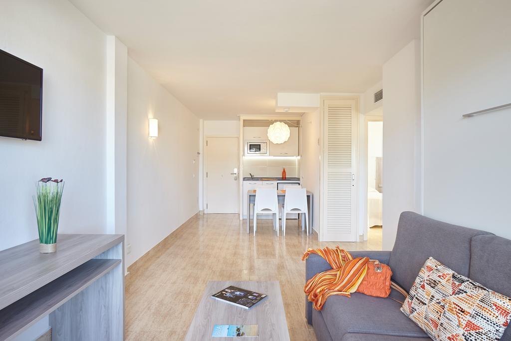 Apartamentos Mar I Vent (Adults Only) Sant Antoni de Portmany Extérieur photo